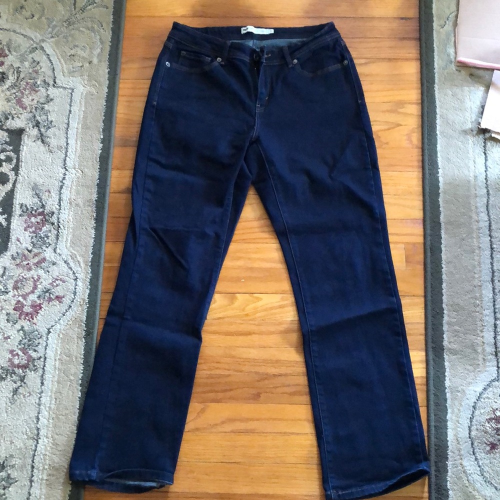 Dark Levi Jeans Curvy Straight